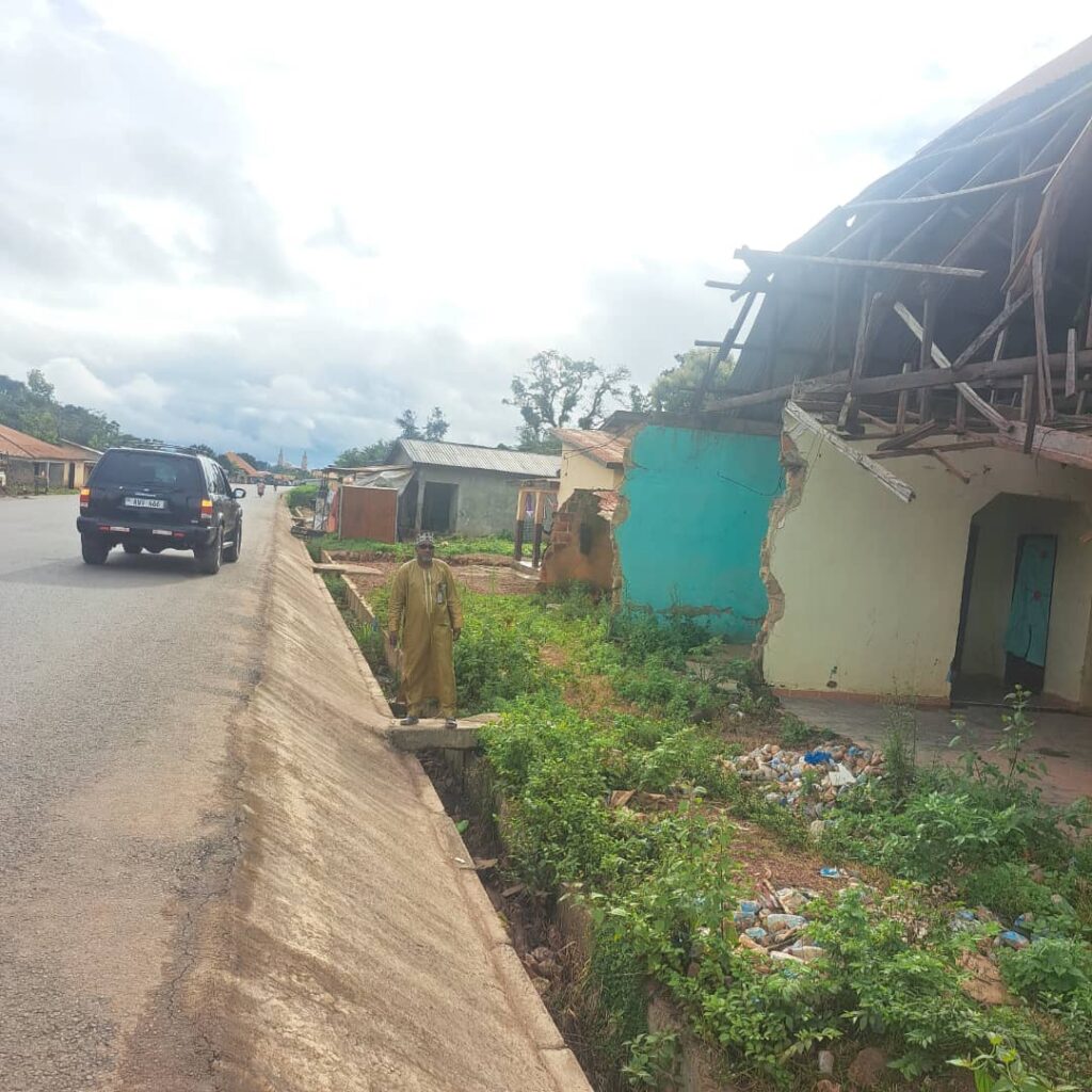 Délogés au nom du développement : un cri de justice venu de Dounet ( Par Thierno Mohamadou Diallo)