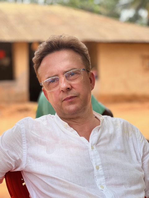 De l’Espagne à la Guinée ( Par Javier Albarracín )