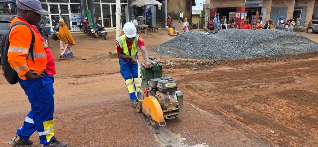 Conakry : début des travaux de réfection sur l’axe Lambanyi–Enco 5–Sangoyah